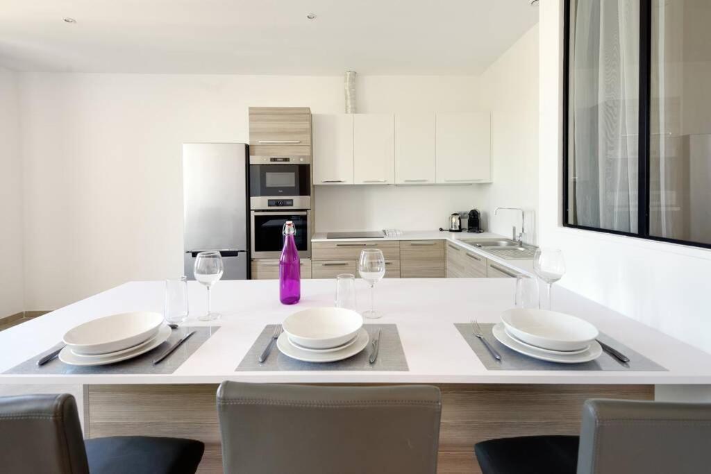 LA CIOTAT - Magnifique Appartement climatisé sur le Port Exterior foto